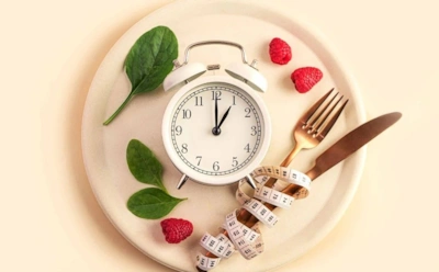 Диета без диеты: плюсы и риски интервального голодания, о которых важно знать заранее