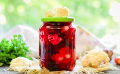 Кулинарный фокус для холодов: это грузинское сочетание капусты и свеклы сразу отправится в ваш личный топ закусок