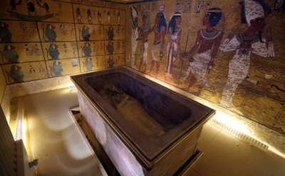 Долина Царей на грани беды: трещина в усыпальнице Тутанхамона запускает опасный обвал древней истории