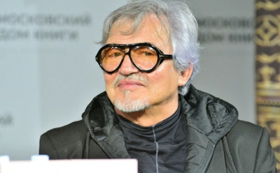 Дибров заявил о шантаже из-за видео с распахнутой ширинкой