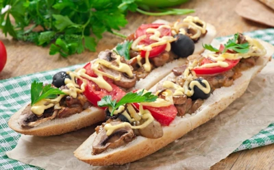 Обычный багет превращается в горячий праздник: эти фаршированные бутерброды исчезают быстрее, чем готовятся