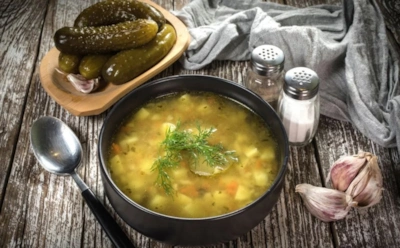 Когда хочется тепла и простоты: новый вариант рассольника с пшеном дарит особый домашний комфорт