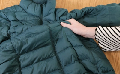 Свалявшийся пух — не приговор: простая последовательность действий оживит наполнитель без проблем и стресса