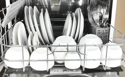 Посуда блестит как новая: натуральная смесь заменяет магазинные составы и дает отличный результат