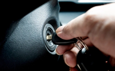 Эта привычка медленно убивает двигатель: почему нельзя глушить мотор сразу после остановки