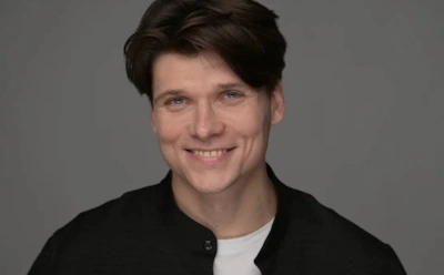 Никита Паршин в опасности: звезду "Склифосовского" увезли из театра на скорой