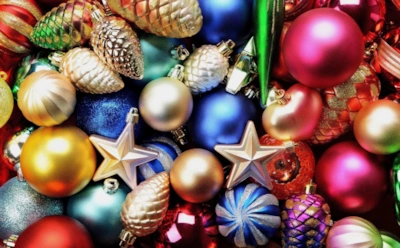 Красиво — не значит случайно: тайные смыслы новогодних украшений