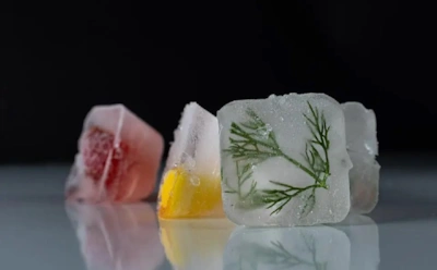 Хруст, который дорого обходится: как жевание льда бьет по зубам