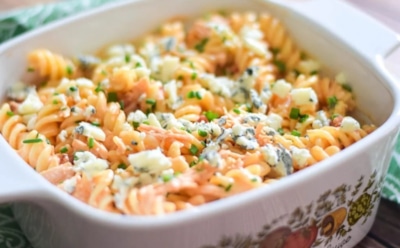 Простые продукты — богатый вкус: запеченные макароны с рыбой получаются без лишней возни