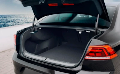 Хотели сэкономить — а попали под статью: какие находки в багажнике настораживают инспектора