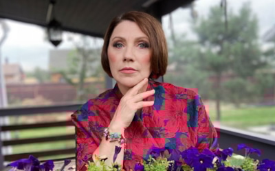 Роза Сябитова обиделась на "идиотский" новогодний презент - раскрыт топ самых бесполезных подарков