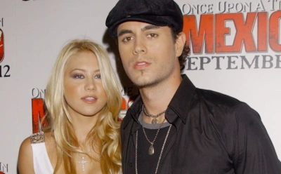 Анна Курникова родила четвертого ребенка от Энрике Иглесиаса и показала фото малыша