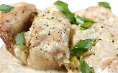 Невероятно сочный ужин из кролика: сметана превратит сухое мясо в нежнятину