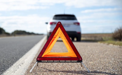 Прокололи колесо, но нет запаски: только так можно доехать до сервиса