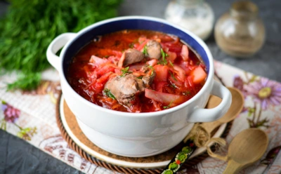 Обалденный борщ с куриными сердечками: этот рецепт знают не все — а зря