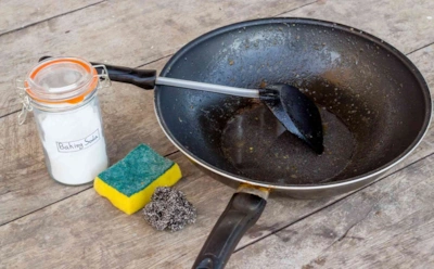 Сковорода с нагаром станет как новая: копеечный способ вернуть заводской вид
