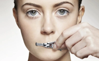 Эти разговоры портят даже крепкую пару: что женщинам лучше держать при себе