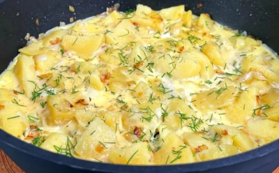 Студенческая яичница с картошкой и колбасой: полдня без чувства голода — это реальность