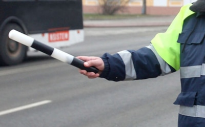 Техосмотр отменили, но штраф остался: что водителю грозит при остановке ДПС