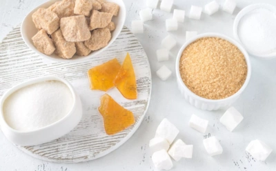 Мифы о «полезном» сахаре: белый, коричневый, мед — есть ли разница