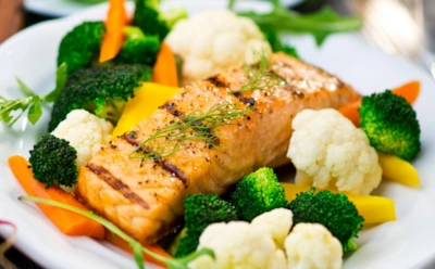 Ужинайте так — и будете спать как младенец: эти продукты помогут наладить сон