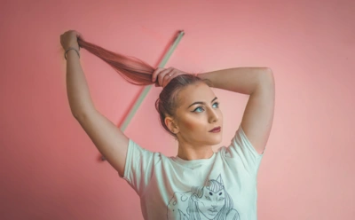 Заколка может оставить вас без волос: как привычные аксессуары способны привести к облысению