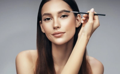 Брови станут гуще и без татуажа: эти народные средства реально сделают их объемнее