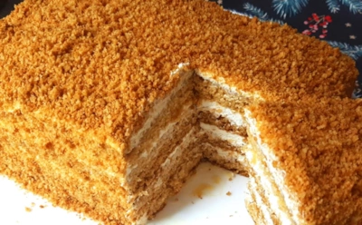 Медовик для ленивых без суеты: рецепт для тех, у кого всегда не хватает времени