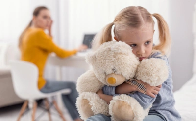 Когда ребенок чувствует себя ненужным: эти признаки стресса ведут к побегу из дома