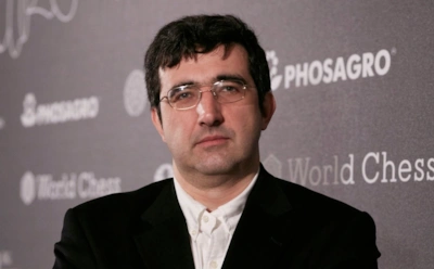 «Грозят убить меня и детей»: Крамника взяли под охрану после смерти Народицкого