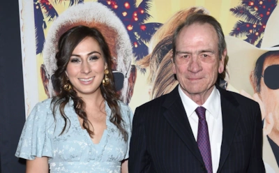 Трагедия в семье Томми Ли Джонса: погибла беременная дочь звезды "Людей в черном"