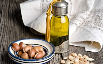 Почему аргановое масло ценится так высоко: кожа и волосы скажут вам «спасибо»