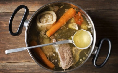Как выбрать идеальное мясо для бульона: на что обращают внимание опытные повара