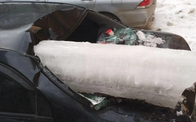 Если сосулька повредила машину: что важно сделать сразу, чтобы добиться возмещения ущерба