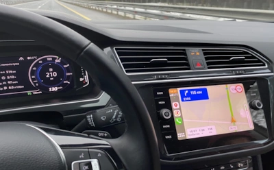 Навигатор и спидометр показывают разную скорость: почему так и кто из них точнее