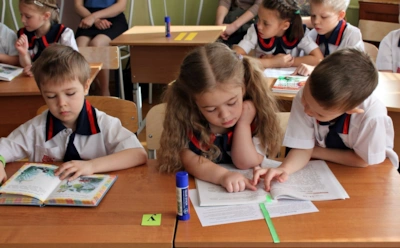 В российских школах введут новую оценку: почему психологи не в восторге от этой инициативы