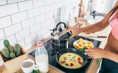 В феврале вес растет быстрее — и это не миф: что лучше есть женщинам при весе выше 80 кг