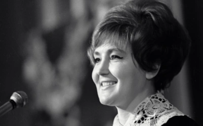 Слухи о романе с Масляковым и счастливый брак: о личной жизни Светланы Жильцовой