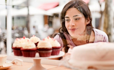 Как сладкое разрушает память: эти привычки повышают риск серьезных болезней мозга