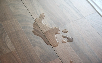 7 покрытий для пола на кухне, которые легко прослужат без ремонта долгие годы