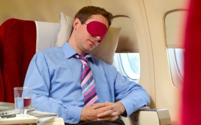 Если перелеты сбили ваш режим: методы, которые помогут безболезненно пережить джетлаг