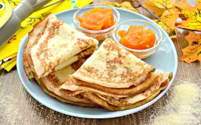 Блины кажутся безобидными, но организм думает иначе: главные риски их частого употребления