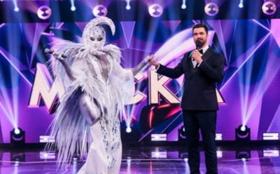 Пытаемся выяснить, кто прячется за маской Месяца в одноименном проекте на НТВ