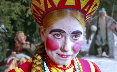 Перестаньте утяжелять черты лица: промахи в макияже, которые добавляют годы — как этого не допустить