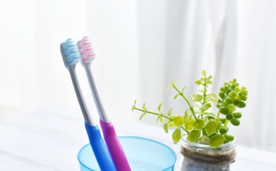 Почему грипп и простуда возвращаются снова: это не очевидно, но возможная причина — зубная щетка