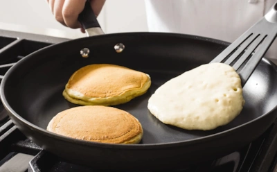 ПП-оладьи без сахара и лишних калорий: легкий рецепт для сбалансированного завтрака