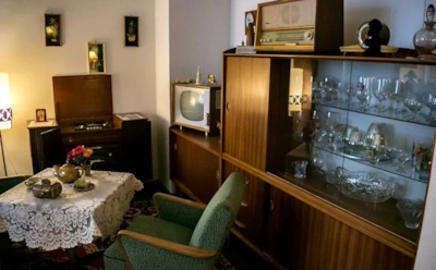 Бабушкин сервант снова в моде: почему винтаж из СССР становится объектом охоты дизайнеров