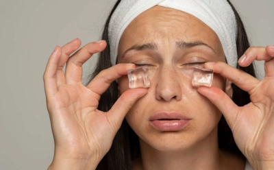 Отечность после сна — не приговор: эти холодные кубики запускают быстрый дренаж