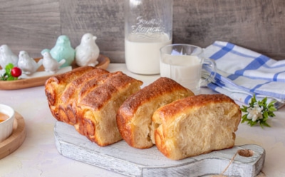 Не перекус, а синергия белка и витаминов: сочетание хлеба и молока — почему это очень полезно