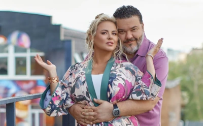 "Теперь свободен!": Анна Семенович объявила о разводе своего жениха с женой в Германии